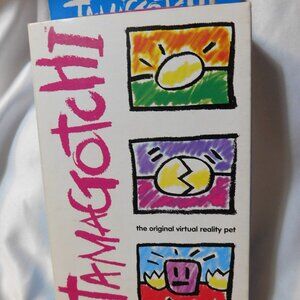Vintage Bandai TAMAGOTCHI Virtual Reality Pet 1997 White